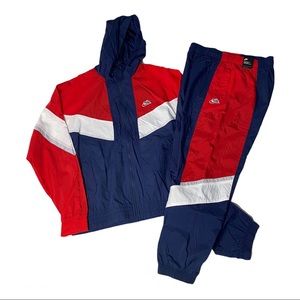 🆕NWT Nike Windrunner Set Jacket and Pants